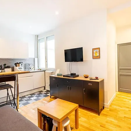 Guestready - A Charming Vacation In The 11th Apartment Paris